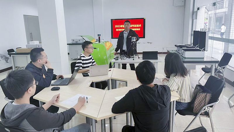 学历提升，选择正规机构的关键要素**