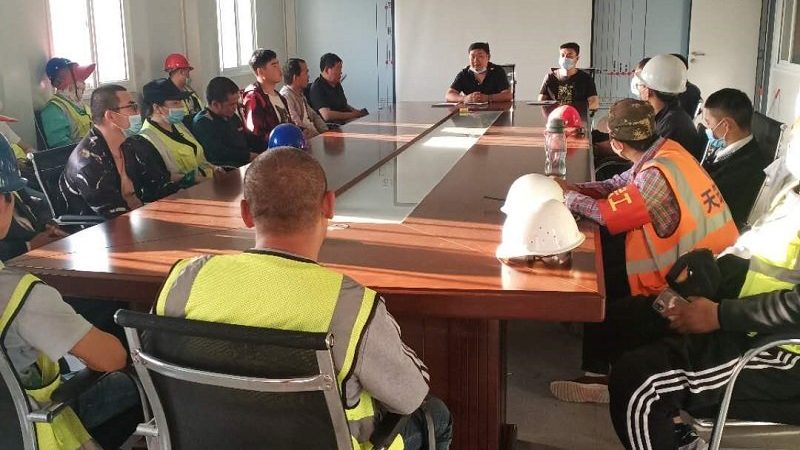 备考二级建造师考试，制定一个合理的学习计划至关重要。以下是一些建议：